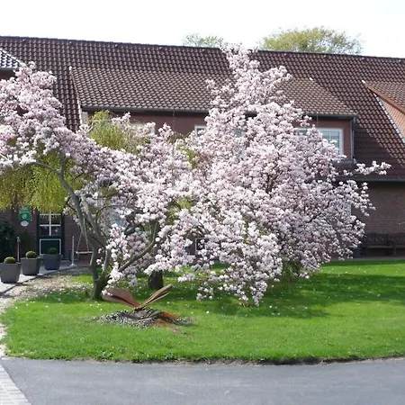 With 2 Bedrooms Feriehus