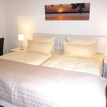 With 2 Bedrooms *
